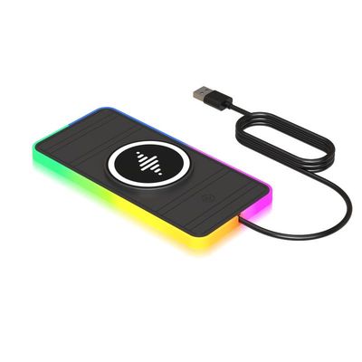 Buen precio Cargador inalámbrico de automóviles rápidos Pad de carga negro para dispositivos Apple con luz RGB en línea